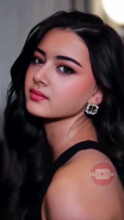 Elina devia