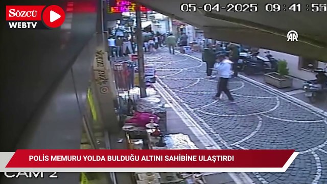 Polis memuru yolda bulduğu altını sahibine ulaştırdı