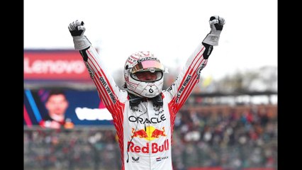 RESUMEN del GP de JAPÓN en IMÁGENES: VERSTAPPEN se CORONA