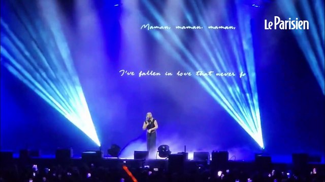 Louane chante « Maman » devant 6000 personnes à Amsterdam