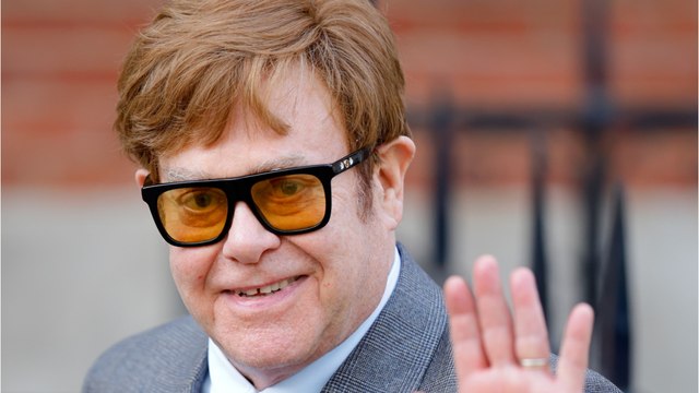 GALA VIDEO - Elton John a quasiment perdu la vue, ses bouleversantes confidences : “Je ne vois pas mes fils jouer au rugby”