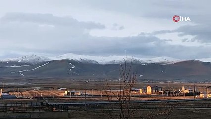 Ardahan dağları beyaz gelinliği giydi