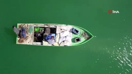 Nazik Gölü’nde sessiz mesai!