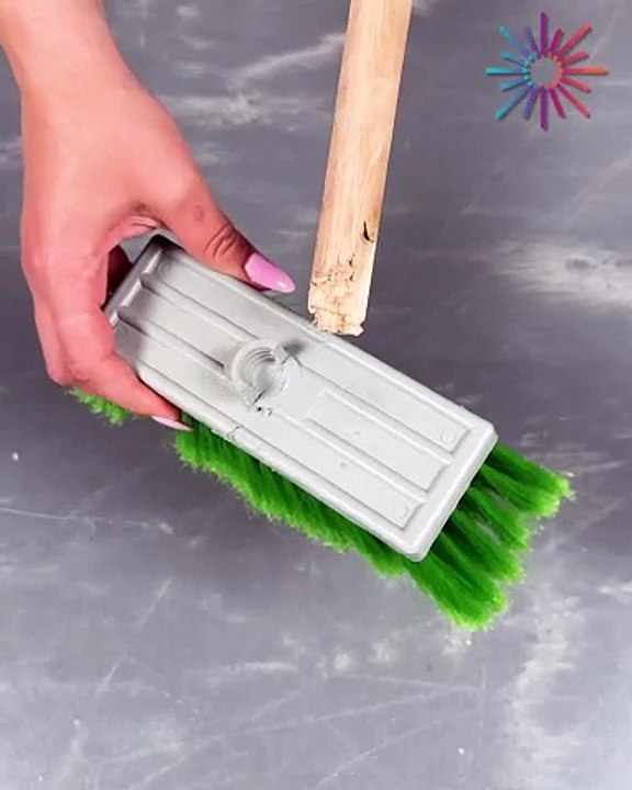 Simple Ways To Fix Broken Broom