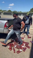 Encuentran más de 400 mil cigarrillos en una camioneta en Valverde