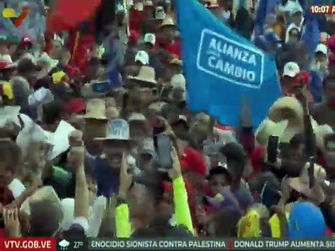 Plaza Bolívar del mcpio. Mara se llenó de alegría en respaldo al candidato del GPPSB del edo. Zulia