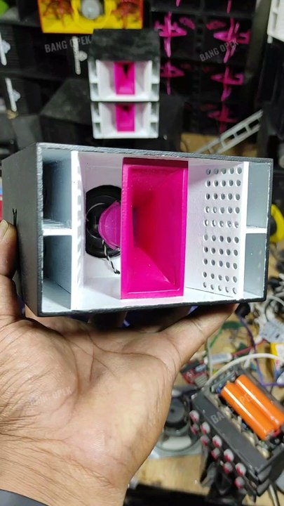 mini speaker box