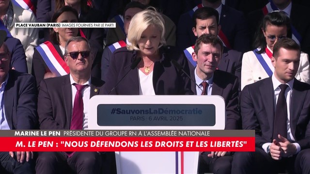 Marine Le Pen : «Dans tous les pays européens, les dirigeants des partis nationaux sont poursuivis»
