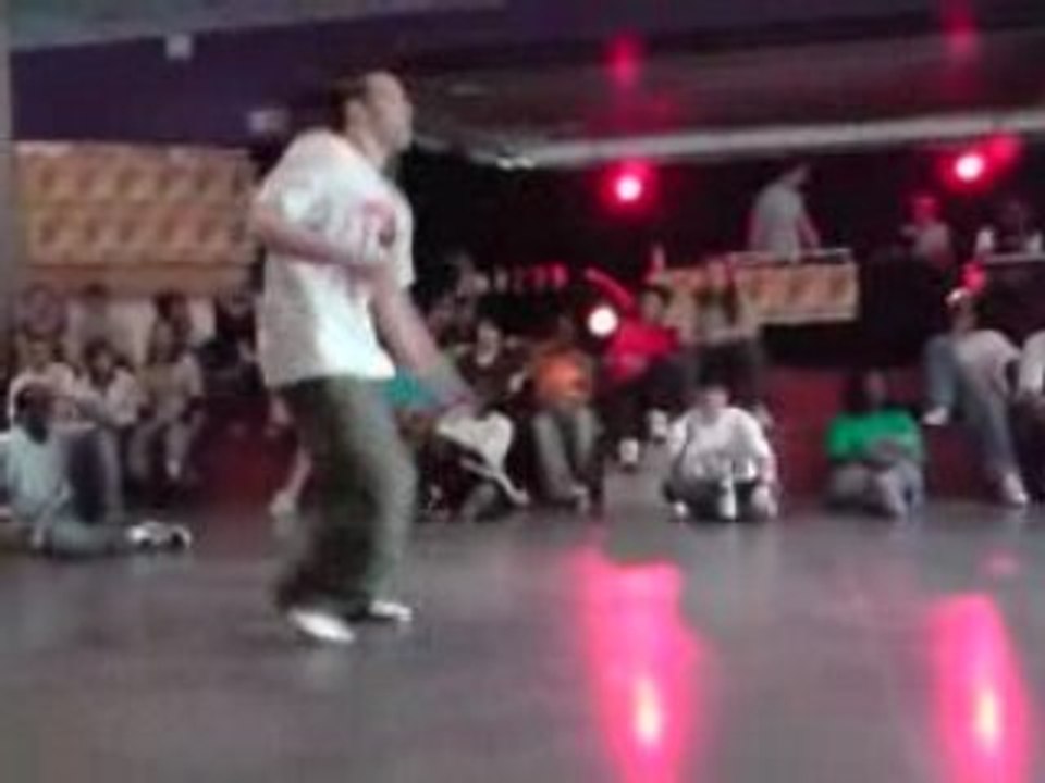 Mog vs willii