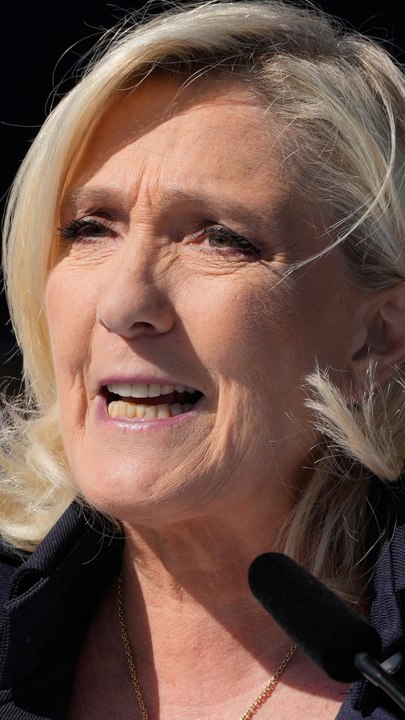 Le Pen, en la manifestación de la ultraderecha: "No sé cómo rendirme"