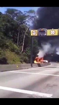 Imagens mostram veículos queimados e rastro de destruição após explosão na BR-101