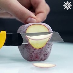 Make this yummy fruit & veggie salad at home!