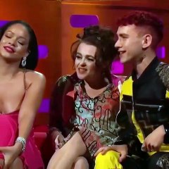 بالرغم من نفي شائعات الزواج قريباً، ريهانا تكشف عن تفاصيل فستان زفافها