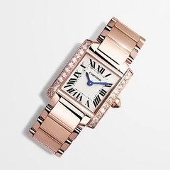 للباحثة عن الأناقة اللافتة،  NET-A-PORTER يأتيك بأحدث ساعات كارتييه