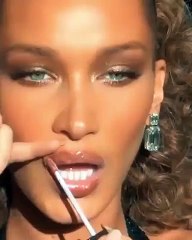 5 مستحضرات في حقيبة مكياجنا في الخريف