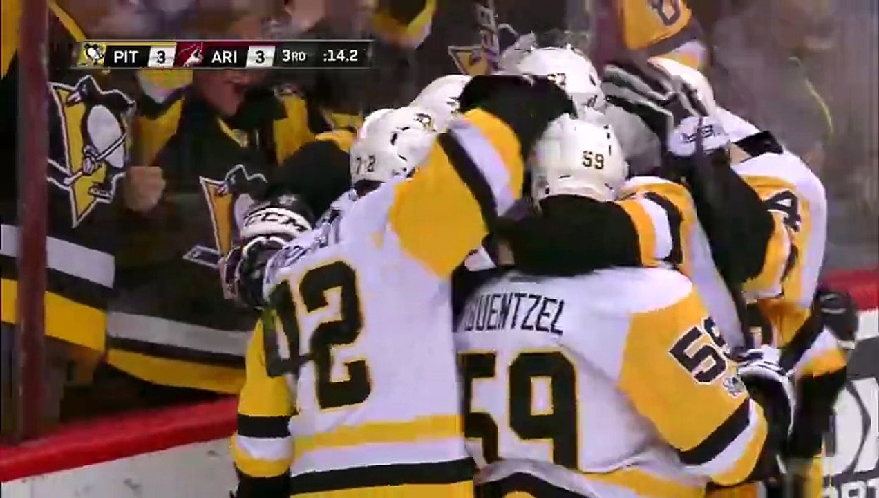 Penguins 16-17 Season - Kessel plays puck off skate to score on Smith