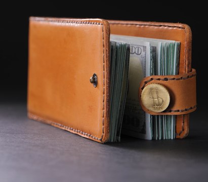 Portefeuilles faits main : Personnalisez vos accessoires avec créativité !