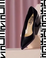 سيرجيو روسي تخصّ دبي بمجموعة حصرية تليق بسحر المرأة العربية