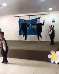 «دوا ليبا» تُشعِل مواقع التواصل برقصها على الدبكة خلال زيارتها لبنان في مهمة إنسانية