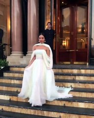 لتُحاكي الأميرات، سلمى أبو ضيف تختار مجوهرات شوميه في Bal De La Rose