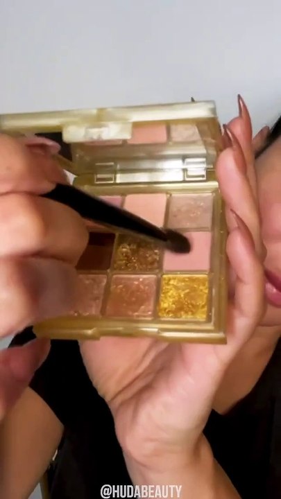 10 قرارات جمالية أحدثت فرقاً كبيراً في بشرة هدى قطان