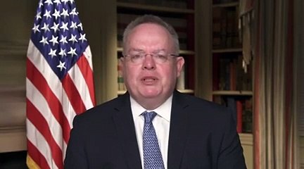 مع مغادرتها البيت الأبيض، نتذكّر أجمل لوكات مكياج ميلانيا ترامب