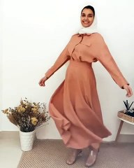 في يوم المرأة الإماراتية، استوحي إطلالاتك المحتشمة من أشهر الإماراتيات على إنستغرام