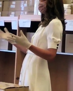 كيت ميدلتون ترتدي الكمامة للمرة الأولى