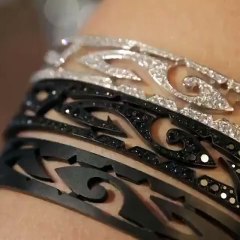 12 ستايلاً جريئاً في مجوهرات Akillis الجديدة المستوحاة من فن الوشم