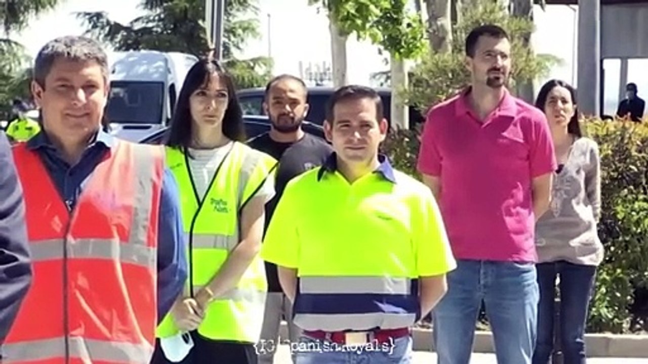 ملك وملكة إسبانيا يقفان دقيقة صمت لإنهاء أطول فترة حداد على ضحايا كورونا