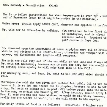 التونر ليس للوجه فقط، وتحذير من الكريمات... وثيقة تكشف روتين جاكلين كينيدي للجمال