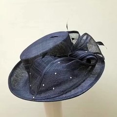 5 قطع أساسية لإطلالة ملكية الطابع في بطولة كأس دبي للفروسية