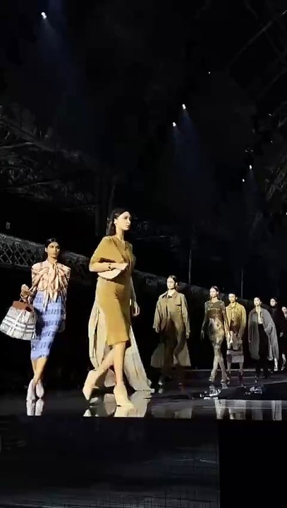 في مجموعة Burberry لشتاء 2020، الذكريات تحوَّلت...