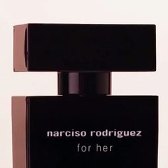 عطر Narciso Rodriguez الجديد يجسّد سحر المرأة وأنوثتها