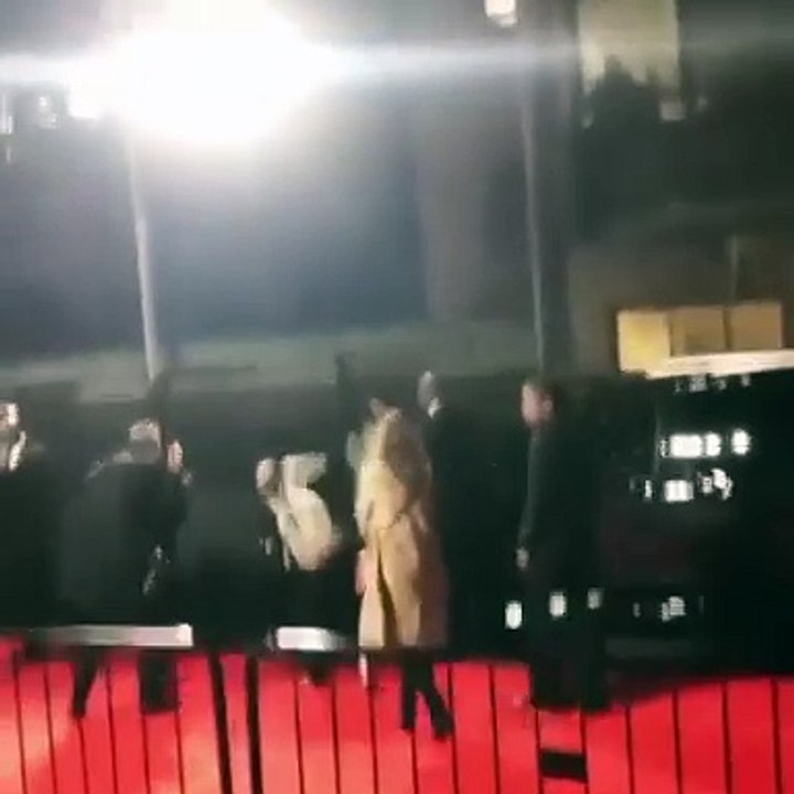 من حفل British Fashion Awards، النجمات يتنافسن...