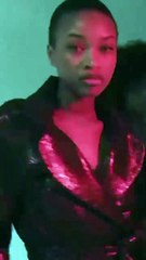 تصاميم سهرة ومناسبات من Azzi & Osta تدعوكِ للتعبير عن نفسك والاحتفاء بقوة شخصيتك