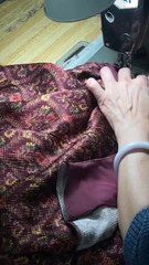 المرح ولمسات الفينتج تحاكي الأسلوب الفريد في تصاميم Anna Sui الجديدة