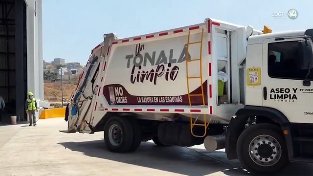 Alcalde de Tonalá presume flotilla de camiones para recolectar basura tras 20 años con Caabsa