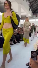 الأناقة السهلة عنوان مجموعة براندون مكسويل لربيع وصيف 2025