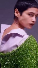 دريس فان نوتن يكتب نهاية مسيرته في عالم الموضة ويستقيل من منصبه