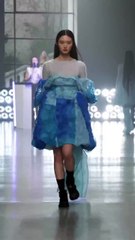 "أعمال فنية متكاملة" في تشكيلة Cecilie Bahnsen لهذا الخريف