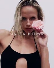 الأنوثة المرحة والقصات الصيفية الجريئة في تصاميم Magda Butrym
