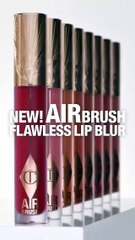 علامة بيلا حديد المفضلة أطلقت منتجًا جديدًا، لا غنى عنه لبشرة متوهجة