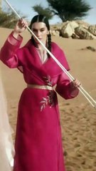 سلمى بنعمر تستوحي أجمل قفاطين رمضان من الصحراء وكثبانها الرملية