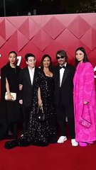 بييرباولو بيكيولي يفوز بجائزة "مصمم العام" وأجمل إطلالات حفل British Fashion Awards تحمل توقيعه