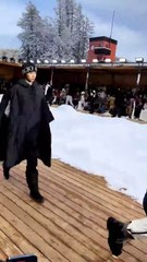 رسالة بيئية وتركيز على التصاميم المينمالية في مجموعة التزلج GIORGIO ARMANI NEVE