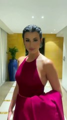 نجمات العالم العربي يُعِدن الاعتبار للفستان الأحمر في 2021