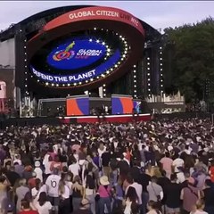 ميغان ماركل بإطلالة الستينيات في حفلGlobal Citizen Live