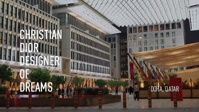 فيديو خاص ينقلك إلى معرض Christian Dior Designer of Dreams في قطر
