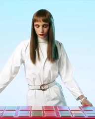 تحتاجين الى مجموعة كريستيان لوبوتان الجديدة لإطلالة صيفية جذّابة